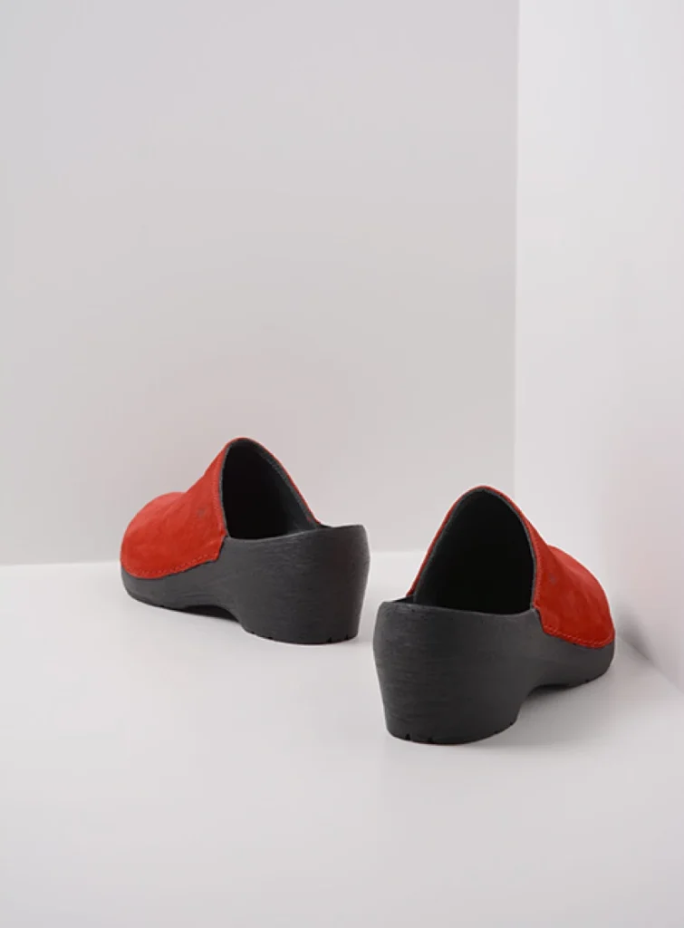 Wolky Clogs 0607511500 11500 red nubuck