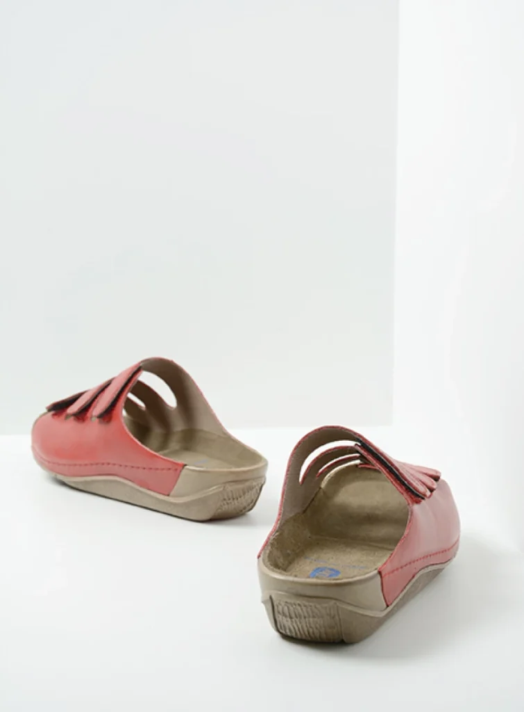 Wolky Sandals 0053250500 50500 red oiled leather