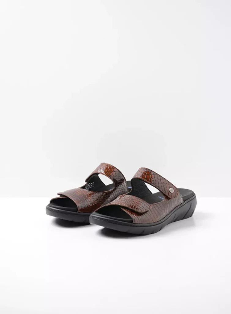 Wolky Sandals 0410267430 67430cognac crocolook leather