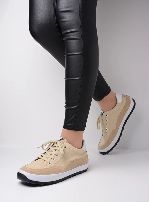 wolky low lace up shoes 94390 beige canvas suede detail