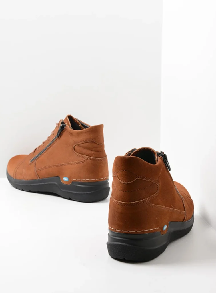 Wolky Wally 06606 Why 11430 cognac nubuck