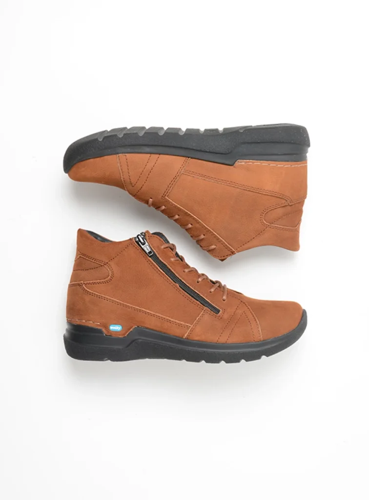 Wolky Wally 06606 Why 11430 cognac nubuck